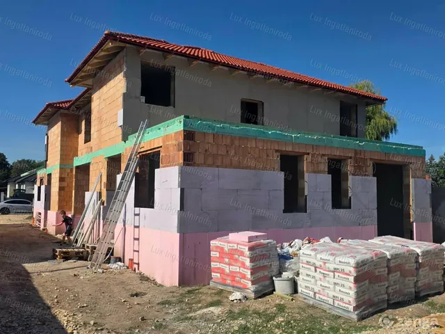 Eladó ház Tatabánya 108 nm