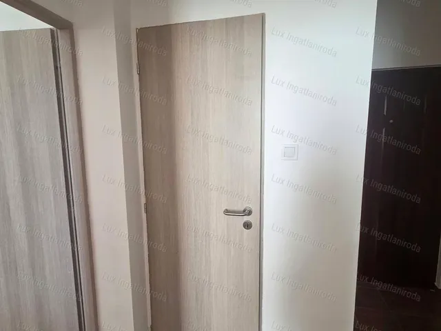 Eladó lakás Oroszlány 51 nm