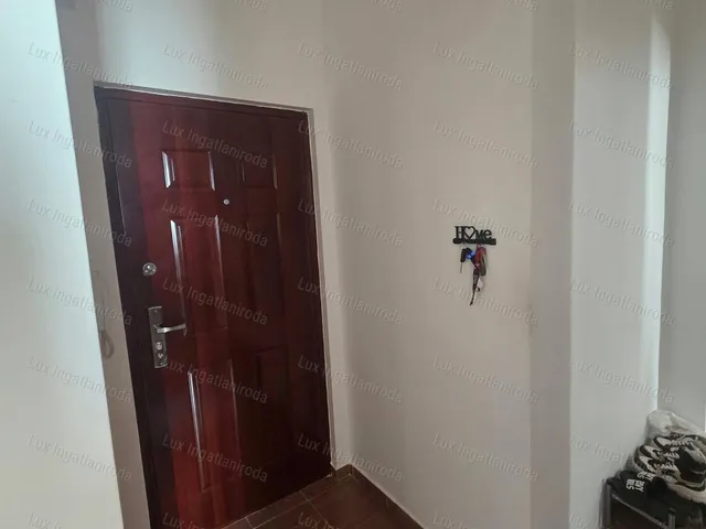 Eladó lakás Oroszlány 51 nm