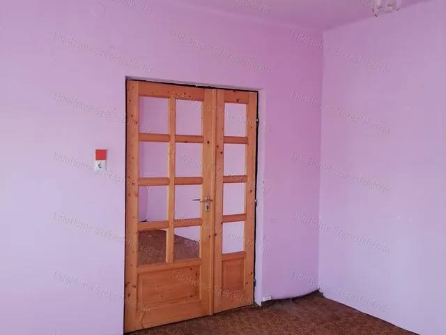 Eladó ház Polgárdi 200 nm