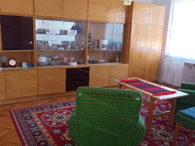 Eladó ház Kisbér 160 nm