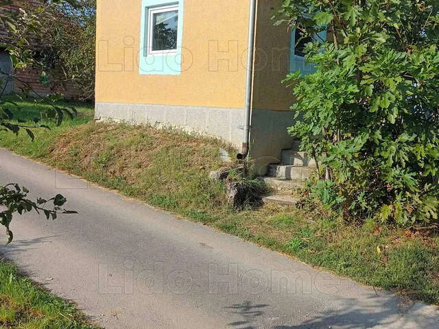 Eladó mezőgazdasági ingatlan Fehérvárcsurgó 30 nm