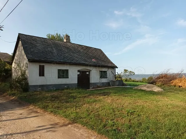 Eladó mezőgazdasági ingatlan Fehérvárcsurgó 50 nm