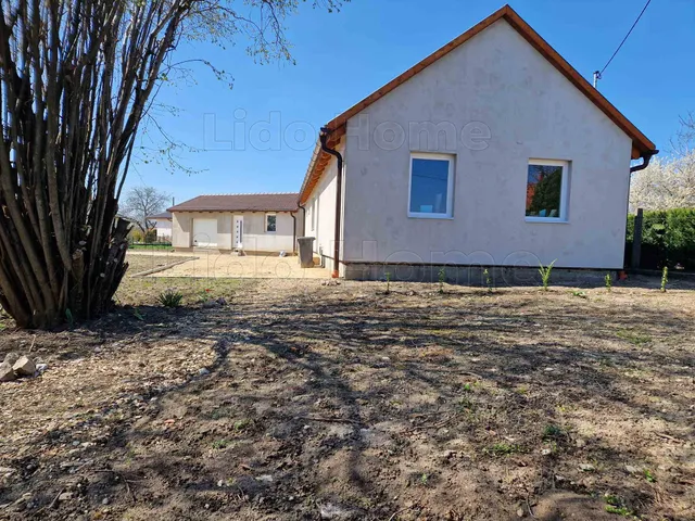 Eladó ház Polgárdi 126 nm