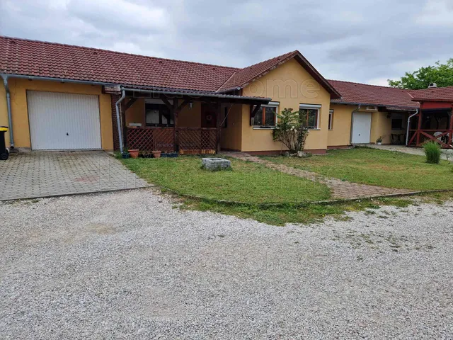 Eladó ház Polgárdi 77 nm