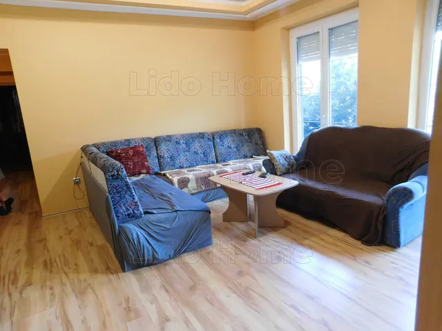 Eladó ház Aba 227 nm