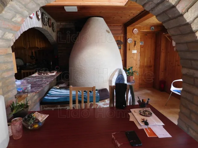 Eladó ház Aba 136 nm