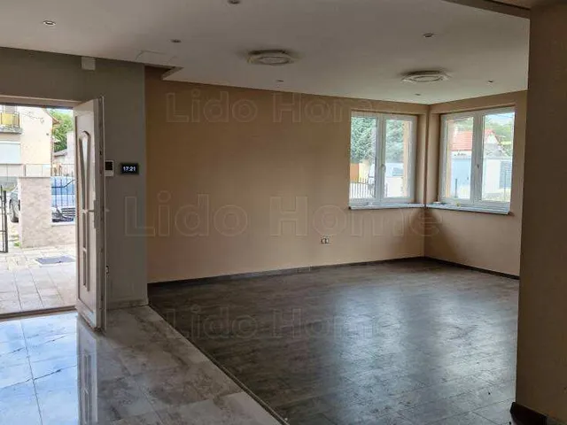 Eladó ház Székesfehérvár, Maroshegy 110 nm