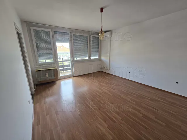 Kiadó lakás Székesfehérvár, Belváros 57 nm