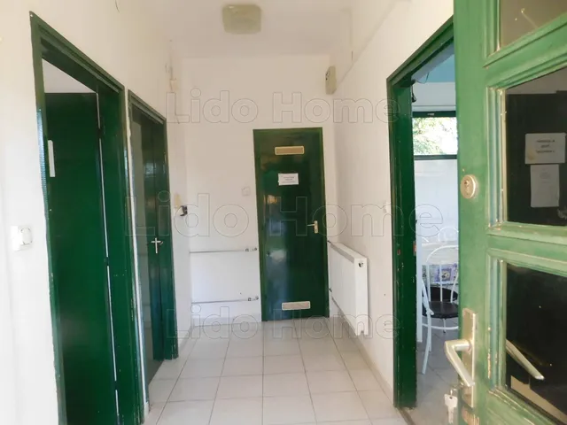 Eladó ház Aba 271 nm