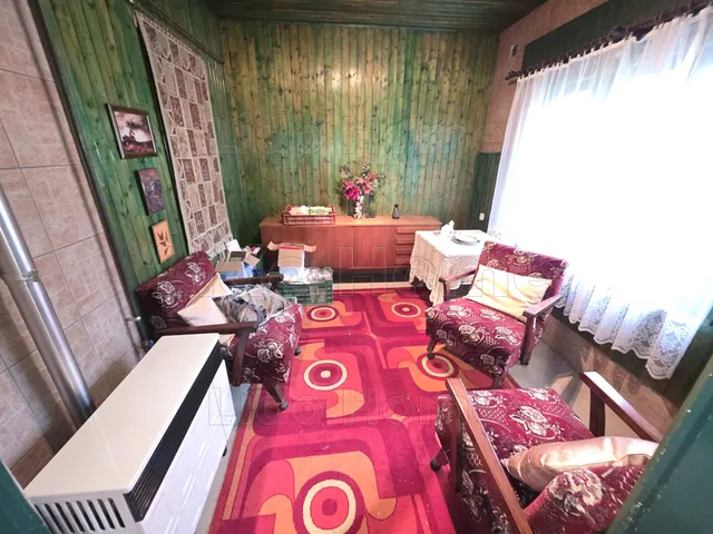 Eladó ház Füle 109 nm