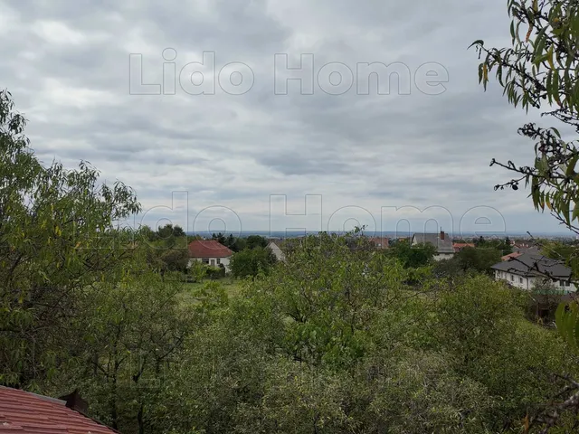 Eladó ház Székesfehérvár, Öreghegy 210 nm