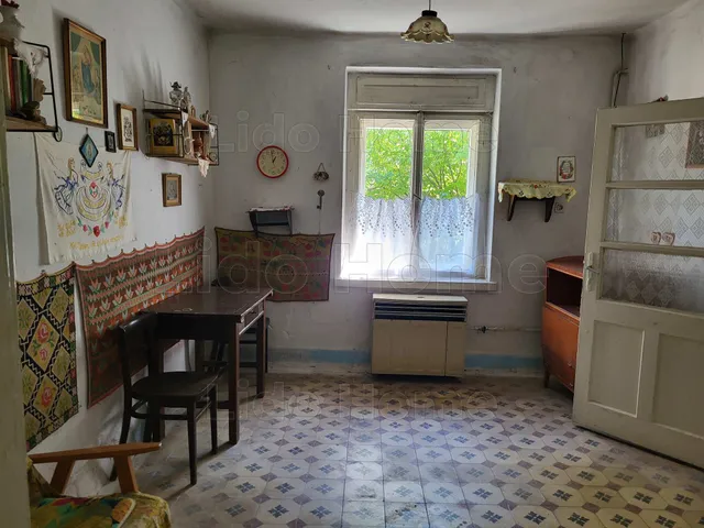 Eladó ház Jenő 80 nm