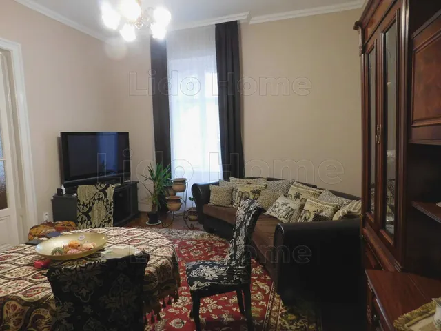 Eladó lakás Székesfehérvár, Belváros 74 nm