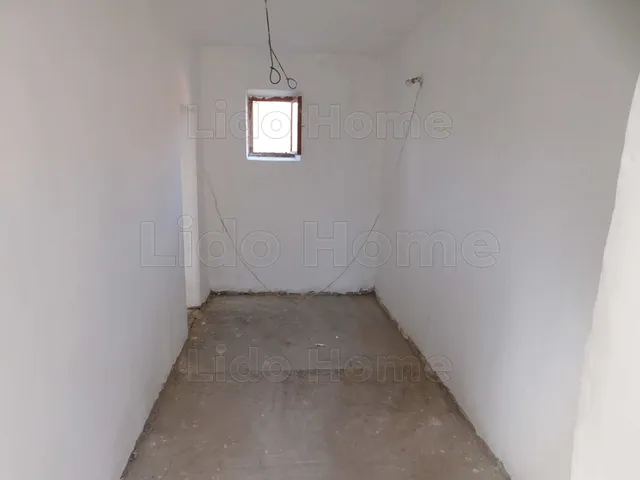 Eladó ház Nagykarácsony 93 nm