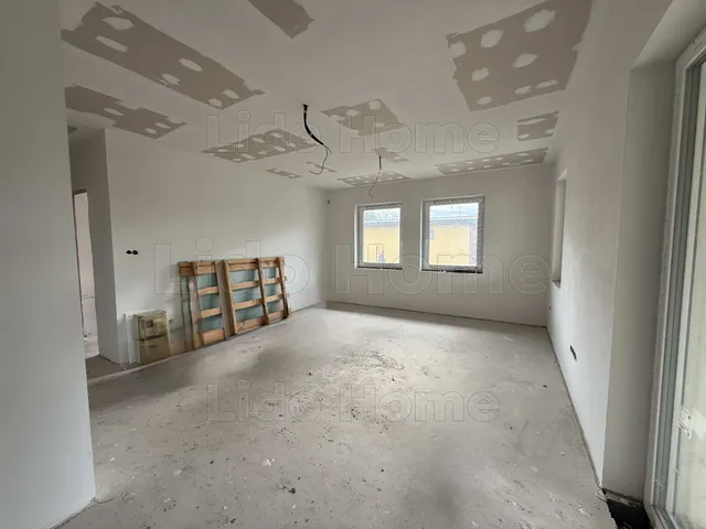 Eladó ház Székesfehérvár, Szárazrét 135 nm