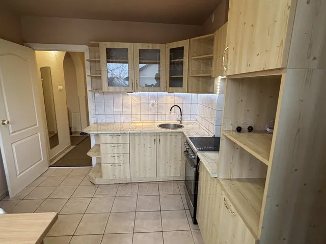 Eladó lakás Székesfehérvár, Sóstó-Újtelep 47 nm