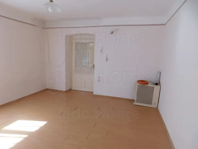 Eladó ház Aba 70 nm