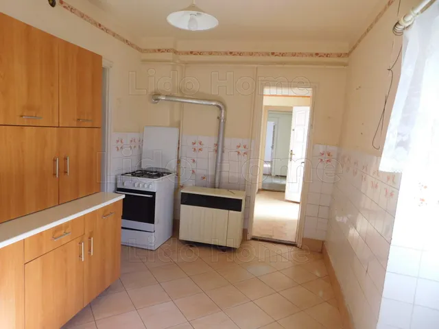 Eladó ház Aba 70 nm