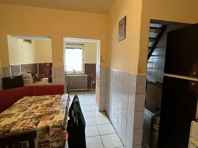 Eladó ház Bakonynána 129 nm