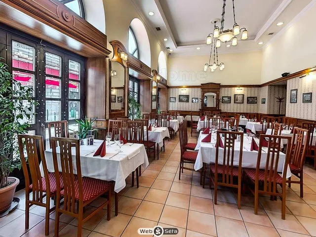 Eladó kereskedelmi és ipari ingatlan Budapest IX. kerület 800 nm