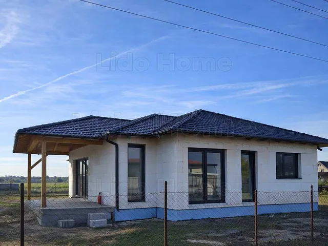 Eladó ház Sárbogárd 149 nm