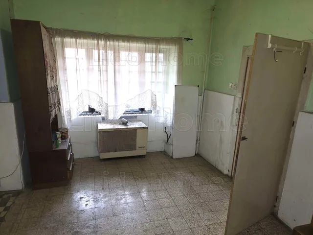 Eladó kereskedelmi és ipari ingatlan Kisláng 96 nm