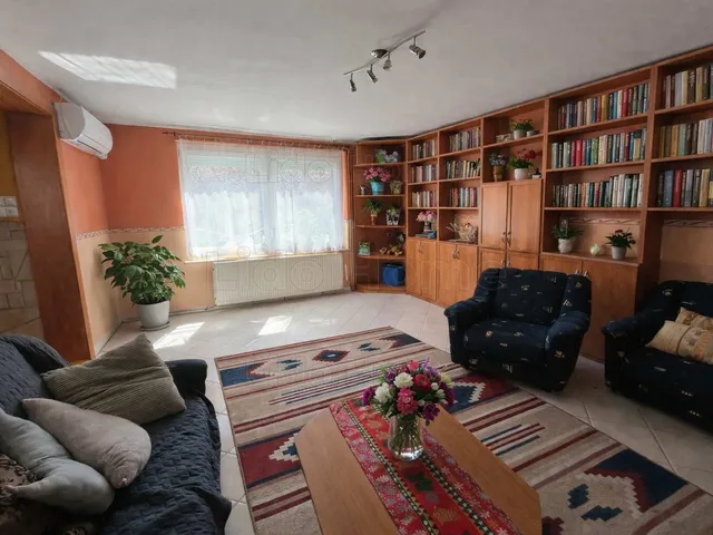 Eladó ház Bakonycsernye 132 nm