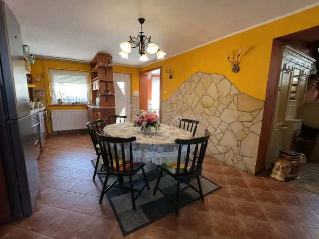 Eladó ház Bakonycsernye 132 nm