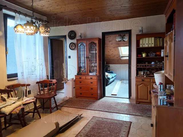 Eladó ház Székesfehérvár, Maroshegy 242 nm
