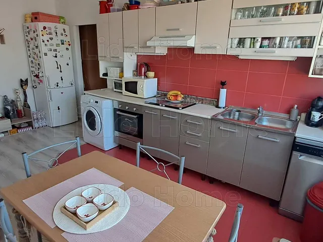 Eladó lakás Székesfehérvár, Palotaváros 49 nm
