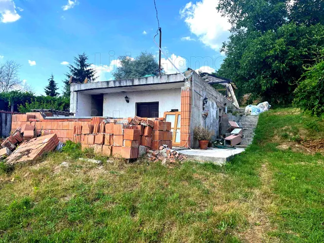 Eladó telek Bakonycsernye 2094 nm