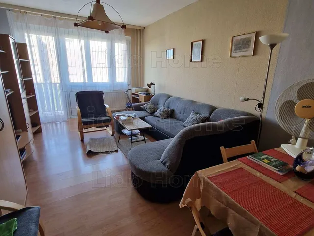 Eladó lakás Székesfehérvár, Tóváros 52 nm