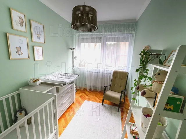 Eladó lakás Székesfehérvár, Belváros 96 nm