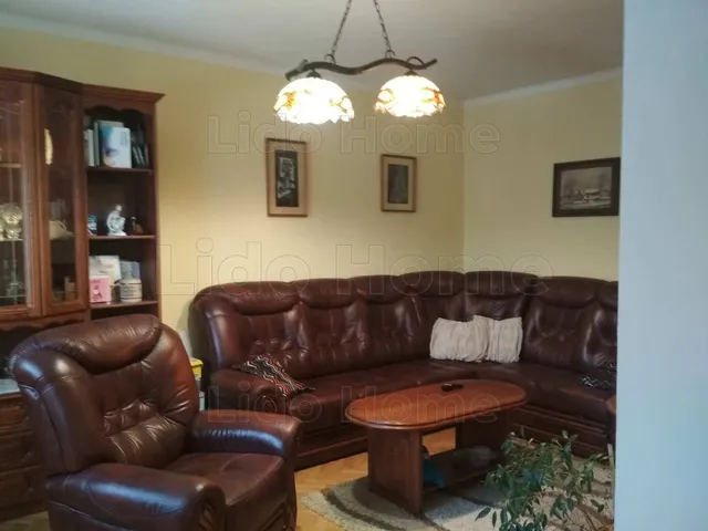 Eladó lakás Székesfehérvár, Íróutcák 82 nm