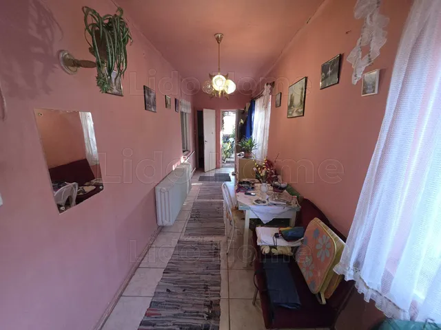 Eladó ház Füle 88 nm