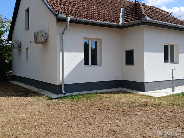 Eladó ház Szarvas 84 nm