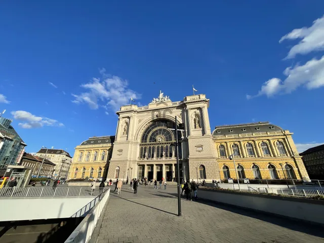 Eladó kereskedelmi és ipari ingatlan Budapest VII. kerület, Ligetváros 60 nm