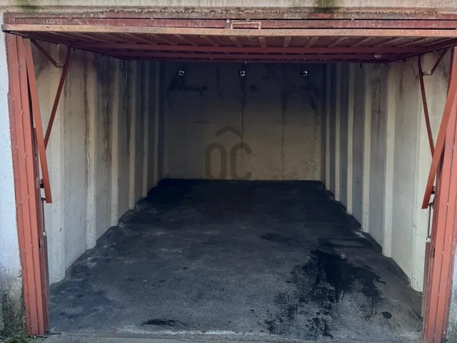 Eladó garázs Budapest XI. kerület, Albertfalva 15 nm