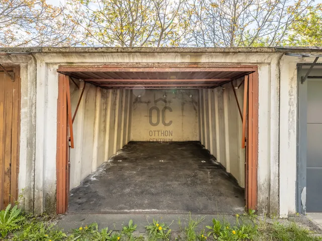 Eladó garázs Budapest XI. kerület, Albertfalva 15 nm