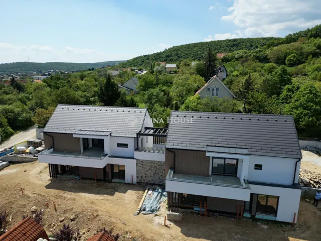 Eladó lakás Balatonalmádi 81 nm