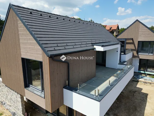 Eladó lakás Balatonalmádi 81 nm