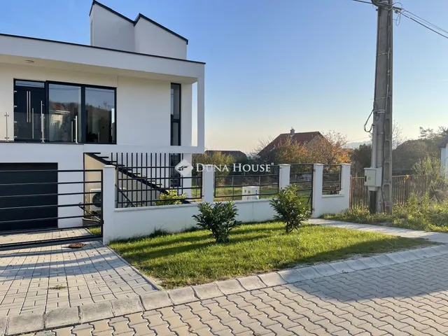 Eladó ház Balatonalmádi 140 nm