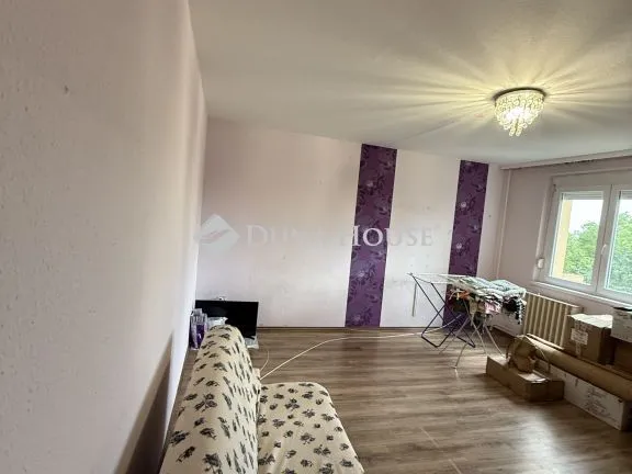 Eladó lakás Veszprém 42 nm