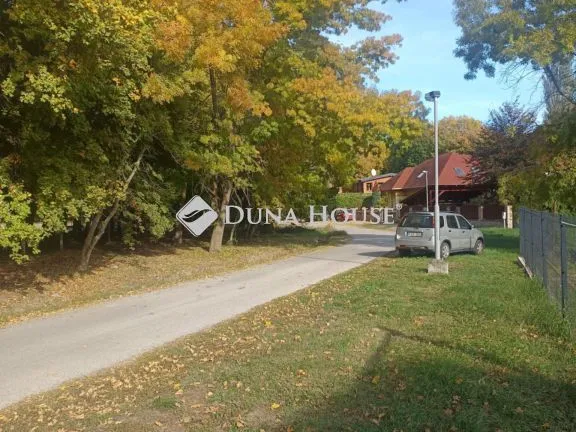 Eladó telek Balatonfűzfő 951 nm