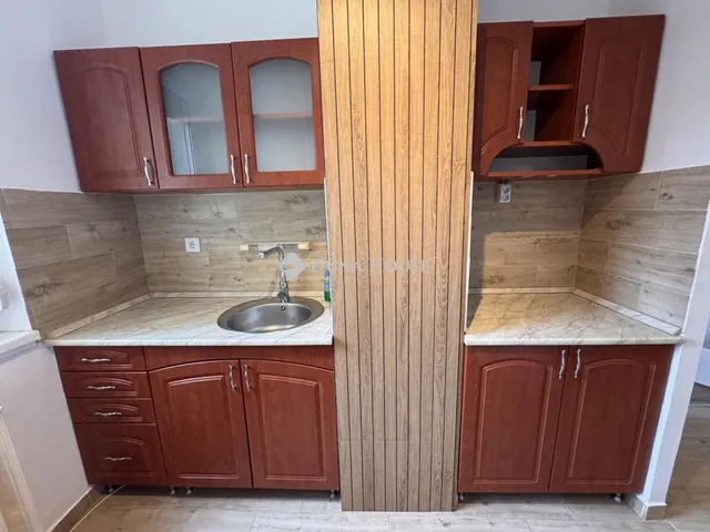 Eladó lakás Veszprém 42 nm