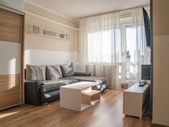 Eladó lakás Balatonalmádi 71 nm