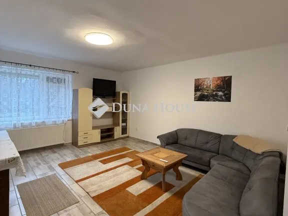 Eladó ház Herend 200 nm