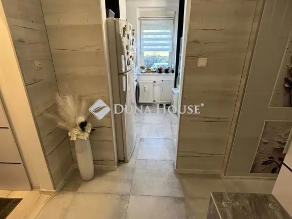 Eladó lakás Veszprém 70 nm