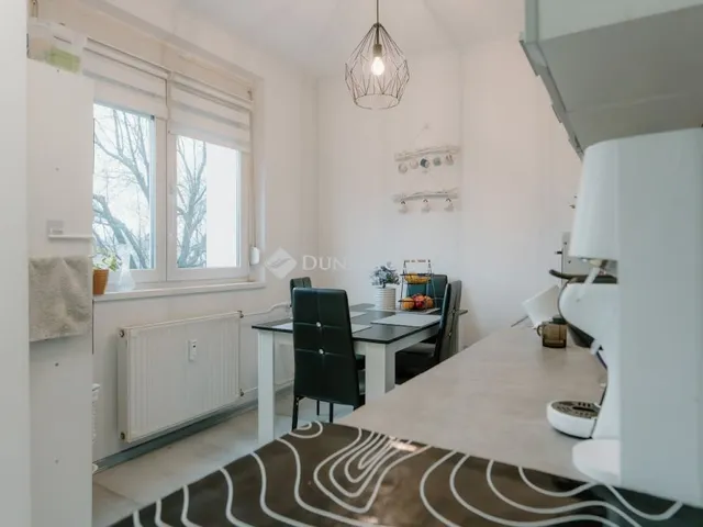 Eladó lakás Veszprém 70 nm